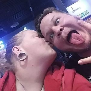 Meet your Posher, Shea